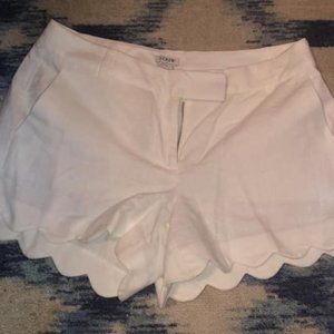 NWOT J Crew White Scalloped shorts